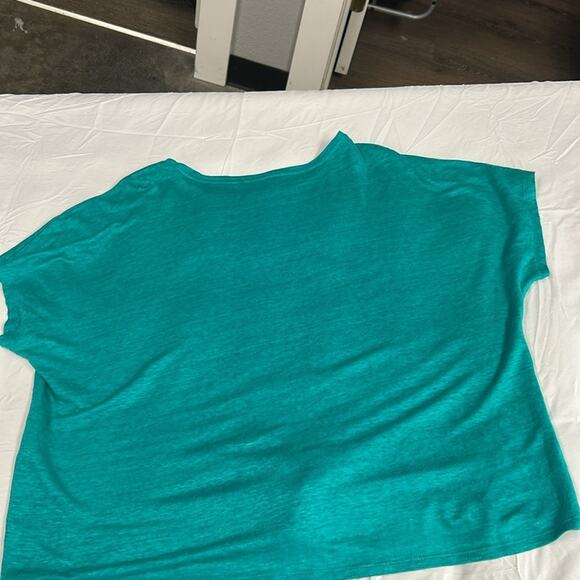 Chico’s 100% Linen Lightweight Tie Front Boxy Oversized Casual Top Size Large - Picture 6 of 6